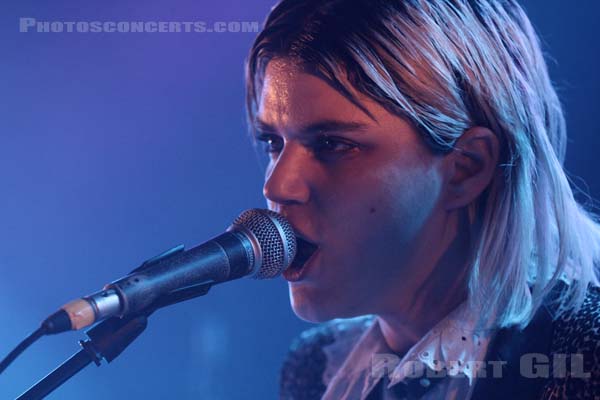 SOKO - 2015-03-18 - PARIS - La Maroquinerie - 